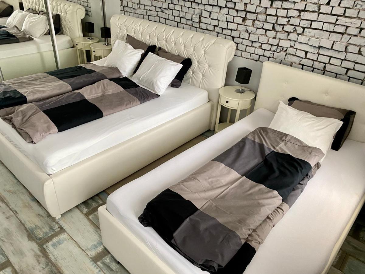 פופראד Royal City Centre Apartment מראה חיצוני תמונה