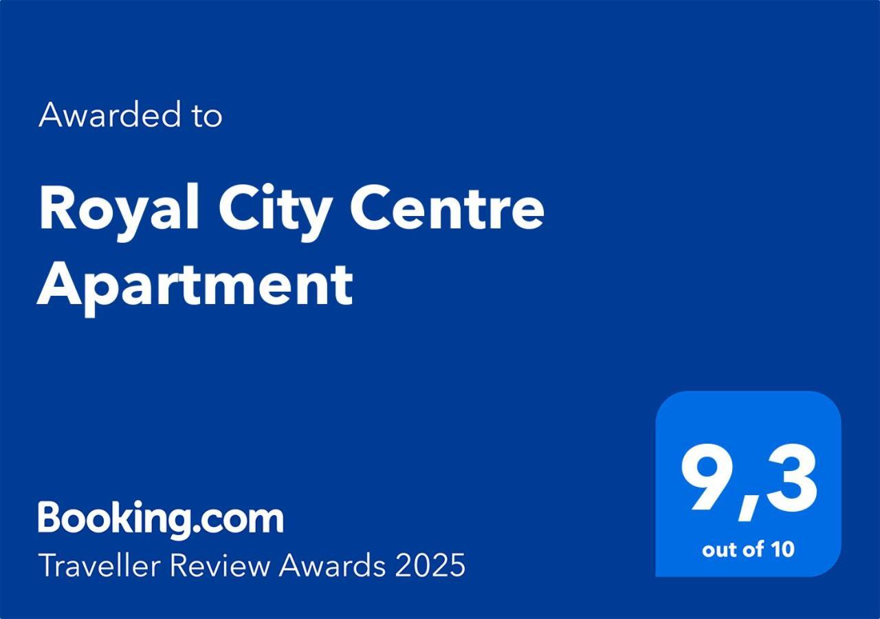 פופראד Royal City Centre Apartment מראה חיצוני תמונה