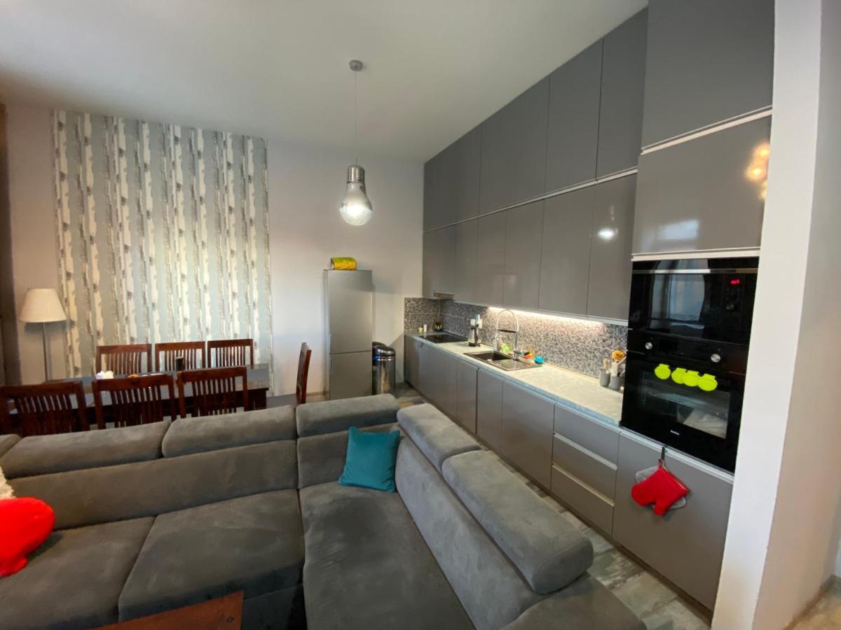 פופראד Royal City Centre Apartment מראה חיצוני תמונה